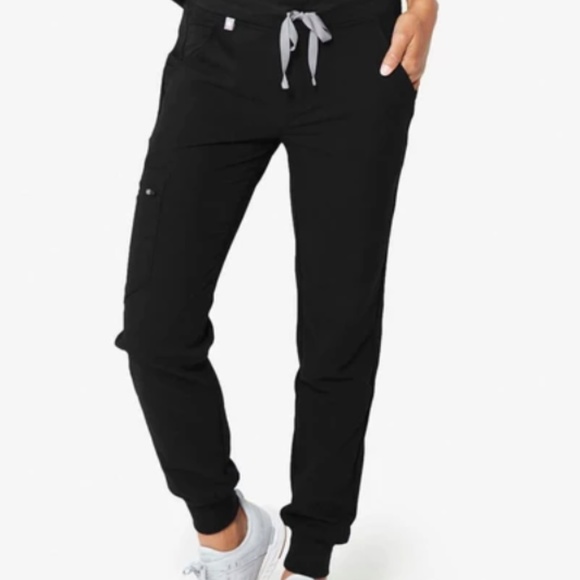 Figs Pants - Figs women's Zamora black scrub pants M petite